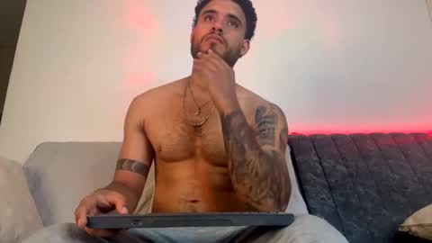 AustinTorres  online show from March 20, 1:21 am