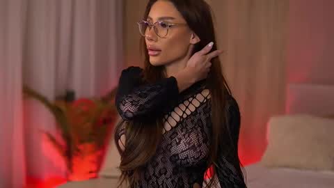 Ava online show from February 18, 2:38 am