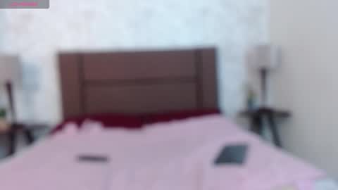 Snapshot of ava_raye chatting on January 7, 6:54 pm Ava online show from January 7, 6:54 pm