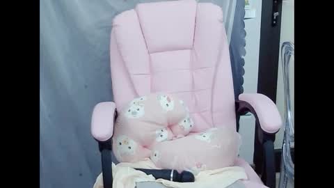 Snapshot of ava_sexy99 chatting on March 24, 12:10 pm ava_sexy99 online show from March 24, 12:10 pm