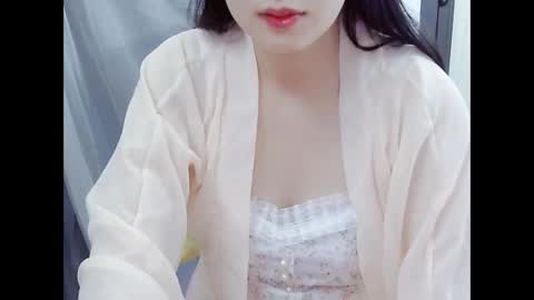 Snapshot of ava_sexy99 chatting on April 13, 9:26 am ava_sexy99 online show from April 13, 9:26 am