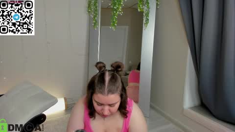 ava_sterling online show from May 26, 1:12 am