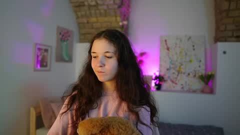 ava taylor18 online show from December 2, 2:30 pm