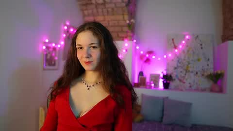 ava taylor18 online show from December 6, 5:22 pm