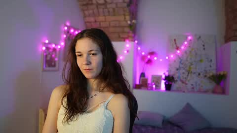 ava taylor18 online show from December 7, 7:43 pm