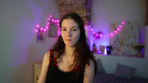 ava taylor18 online show from December 13, 6:16 pm
