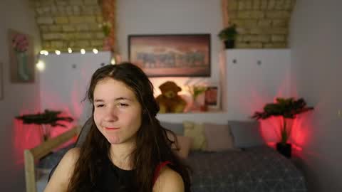 ava taylor18 online show from February 19, 7:59 pm