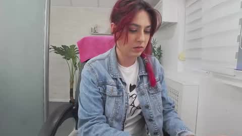    online show from May 28, 2:42 am