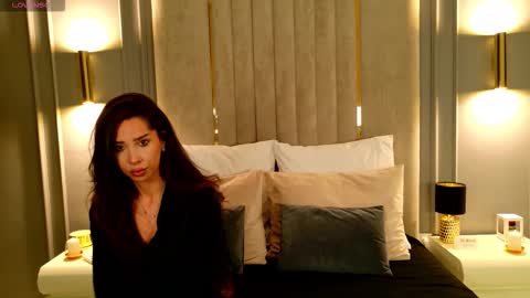 Snapshot of avalanne_ chatting on September 14, 8:19 pm Abby online show from September 14, 8:19 pm