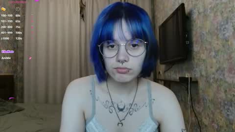 avaobierne online show from March 8, 6:12 pm