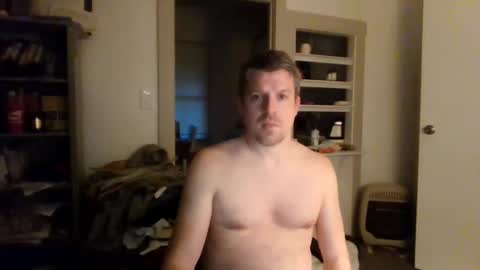 Snapshot of avenger8248 chatting on May 27, 12:51 am Avenger online show from May 27, 12:51 am