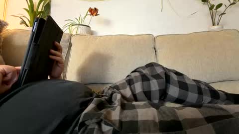 average_stag online show from March 23, 4:44 pm