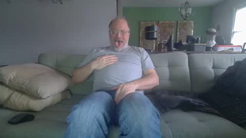 Greg online show from February 26, 10:31 pm