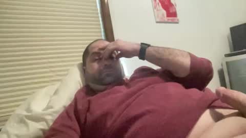 Snapshot of averagejoe345977 chatting on February 4, 8:25 pm averagejoe345977 online show from February 4, 8:25 pm