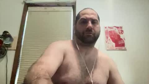 Snapshot of averagejoe345977 chatting on February 24, 6:28 pm averagejoe345977 online show from February 24, 6:28 pm