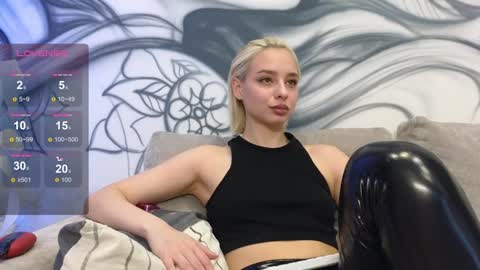 Goddess Avrora online show from January 16, 10:32 am