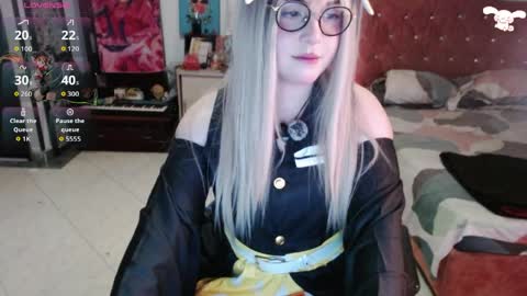 Abril online show from March 28, 3:17 am