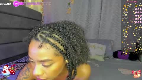 Avril online show from December 16, 4:06 am