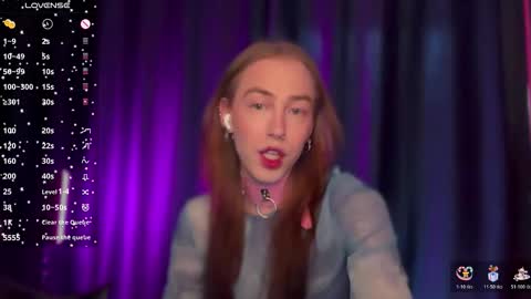 avril_pearly_ online show from February 14, 10:34 am