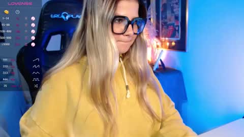 Avrill Morgan online show from March 5, 11:05 pm