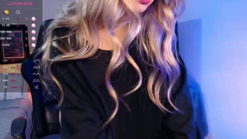 Avrill Morgan online show from September 9, 8:19 pm