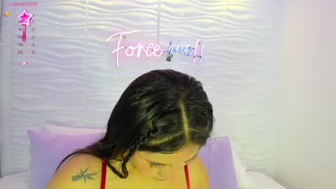 Avy  online show from January 8, 11:32 am