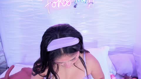 Avy  online show from January 23, 2:39 pm