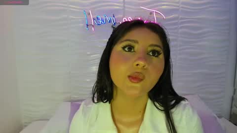 Avy  online show from February 17, 11:34 am