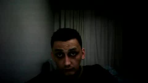 Snapshot of awesenheit chatting on November 22, 11:48 pm awesenheit online show from November 22, 11:48 pm