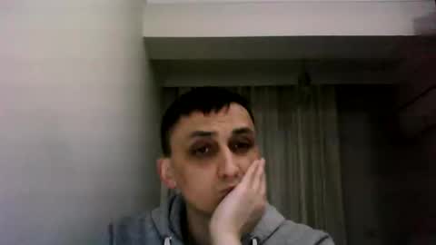 Snapshot of awesenheit chatting on February 3, 6:22 am awesenheit online show from February 3, 6:22 am