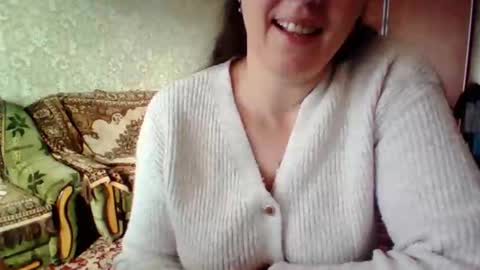 awesomeladyy online show from October 31, 8:15 am