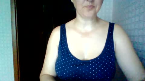 awesomeladyy online show from July 13, 4:59 am
