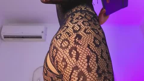 axarasss online show from April 13, 12:32 pm