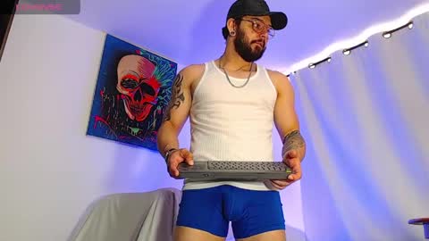 Independiente Model online show from May 29, 2:26 pm