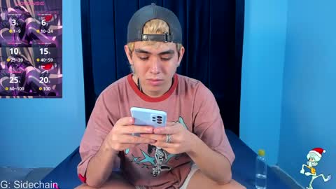 Snapshot of axel_cifer chatting on December 3, 8:06 pm Axel cifer online show from December 3, 8:06 pm