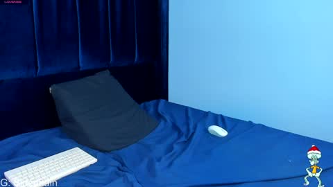 Snapshot of axel_cifer chatting on December 12, 11:14 pm Axel cifer online show from December 12, 11:14 pm