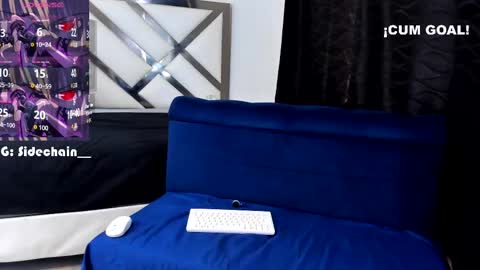 Snapshot of axel_cifer chatting on February 18, 4:16 pm Axel cifer online show from February 18, 4:16 pm