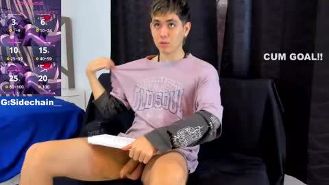 Snapshot of axel_cifer chatting on February 26, 2:36 pm Axel cifer online show from February 26, 2:36 pm