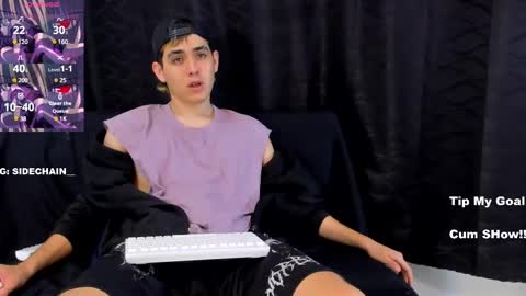 Snapshot of axel_cifer chatting on March 10, 10:02 pm Axel cifer online show from March 10, 10:02 pm