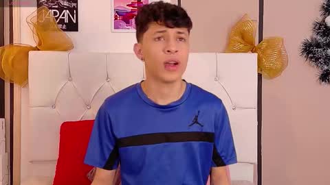 Axel Evanss online show from December 5, 12:25 pm