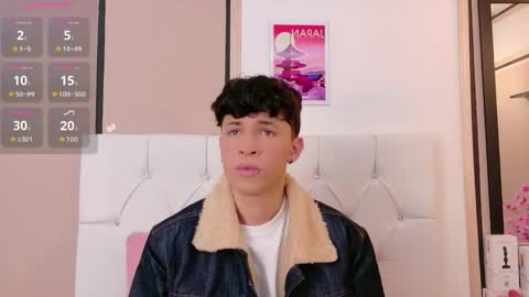 Axel Evanss online show from April 8, 1:11 pm