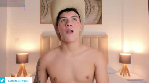 axel slim online show from February 8, 6:50 am