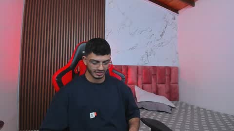 Snapshot of axel_stein2 chatting on December 26, 5:37 am Axel online show from December 26, 5:37 am