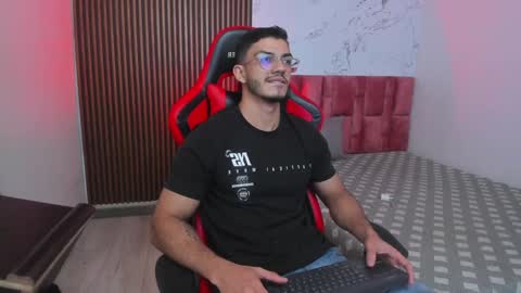 Snapshot of axel_stein2 chatting on December 29, 4:16 am Axel online show from December 29, 4:16 am