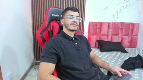 Snapshot of axel_stein2 chatting on January 7, 4:18 am Axel online show from January 7, 4:18 am