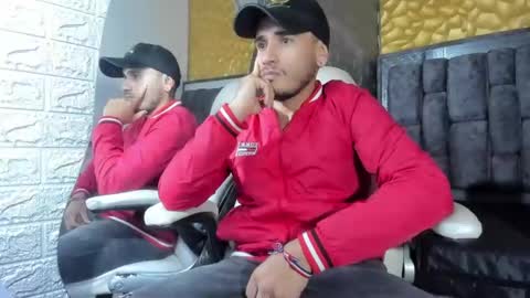 Axell Cross2 online show from March 5, 1:31 am