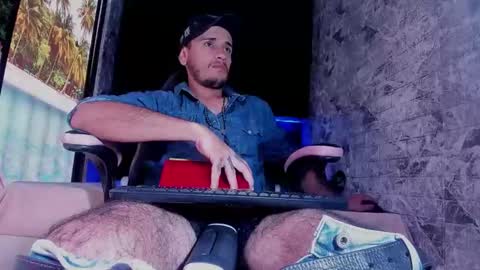 Axell Cross2 online show from March 7, 12:57 pm