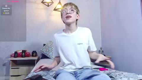 axell_stone online show from June 24, 8:30 pm