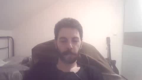 Snapshot of ayazeluel chatting on March 4, 9:32 pm ayazeluel online show from March 4, 9:32 pm