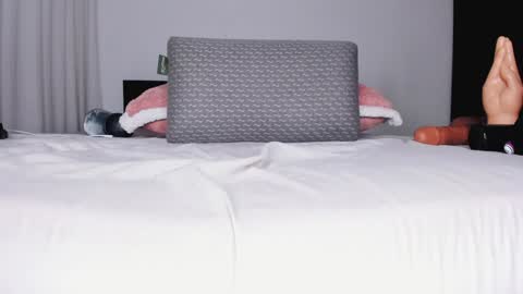 Snapshot of aydaxoxo chatting on December 18, 12:51 pm Ana  FREE   online show from December 18, 12:51 pm